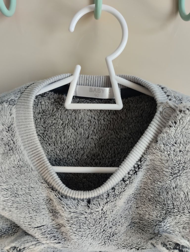 Szary sweter, polarowy sweter chłopięcy Baby 92. Możliwa wysyłka OLX