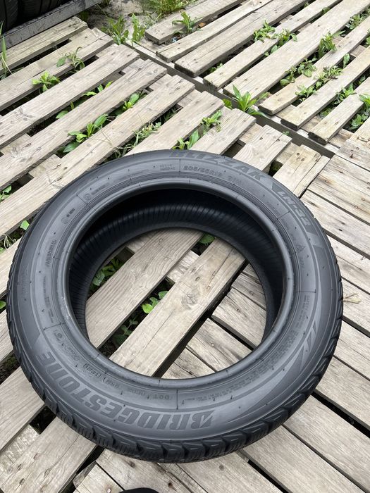 Шини 205/55 R16 Bridgestone Blizzak