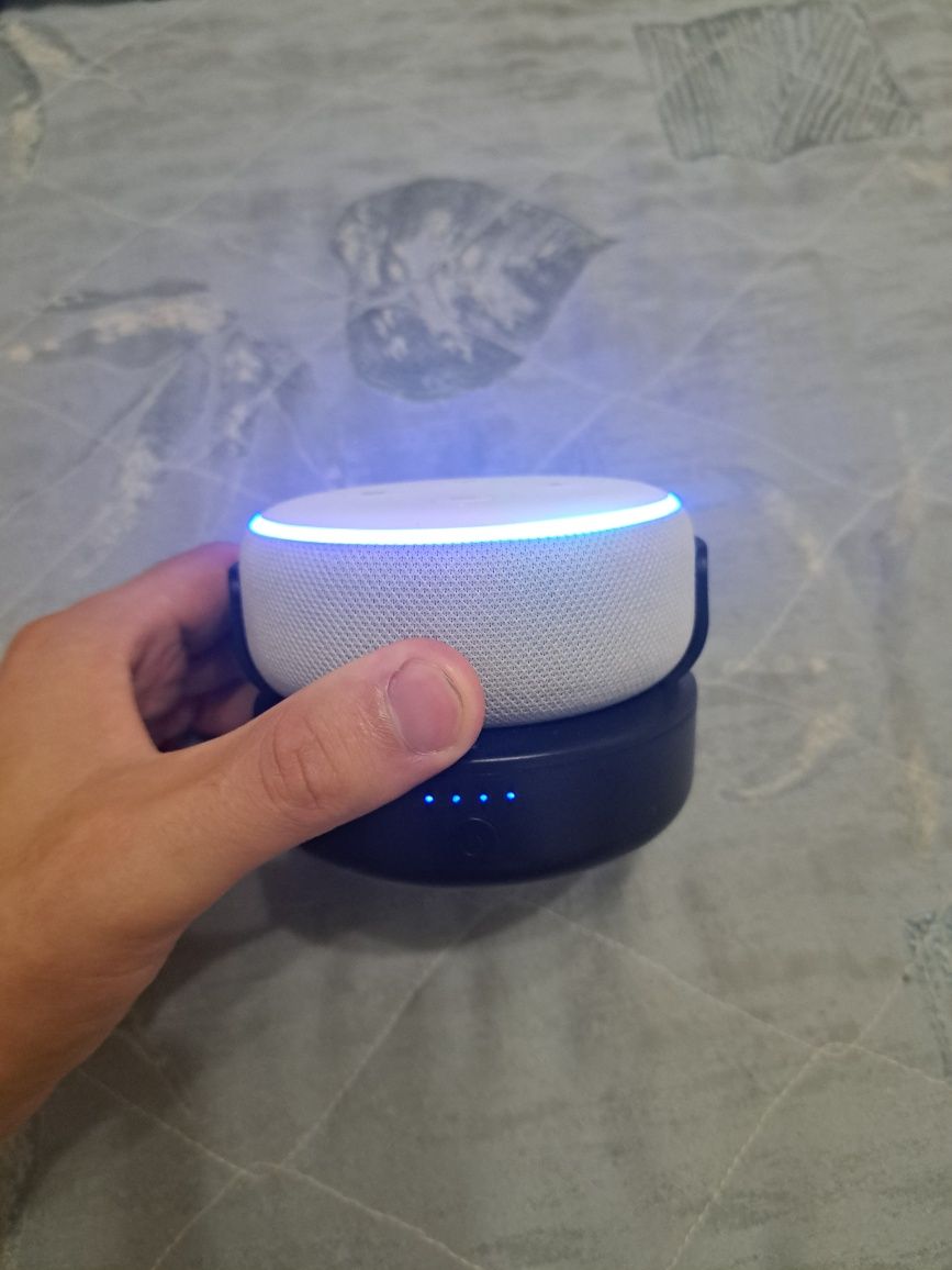 Смарт колонка Amazon Echo Dot
