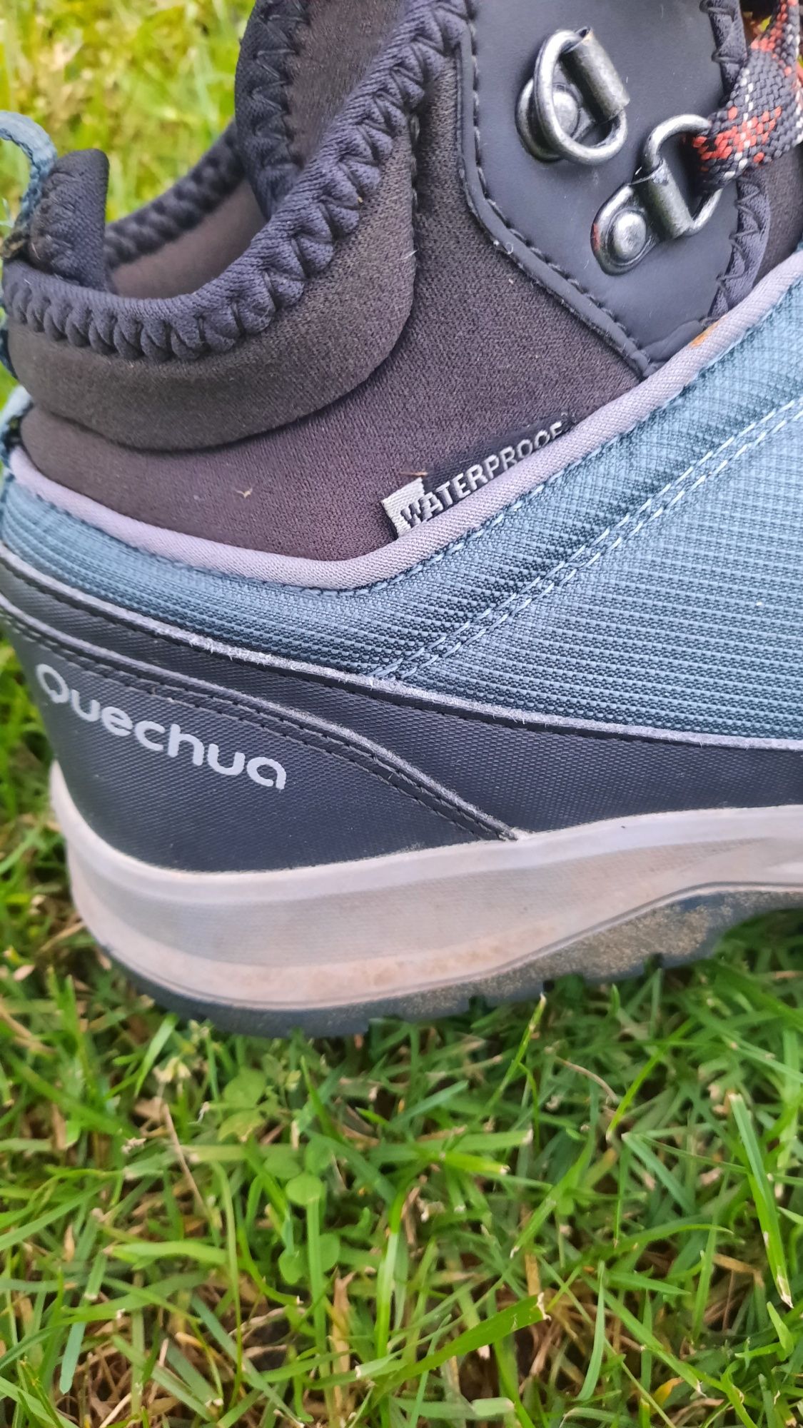 Buty Quechua męskie trekingowe roz 40