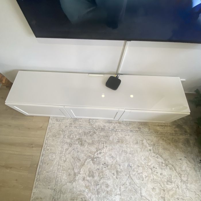 Móvel tv ikea branco c/ Vidro superior