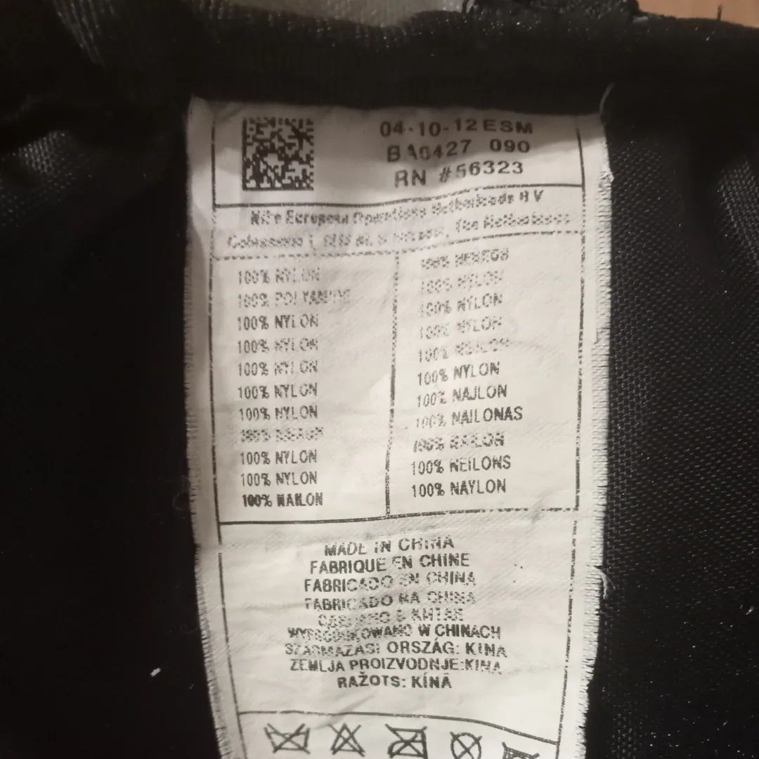 Фирменная оригинальная винтажная сумка - бананка бренда Найк оригинал