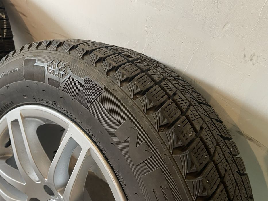 NEXEN Winguard Ice 235/65 R17