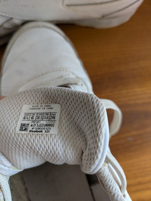 Reebok buty damskie rozmiar 38.5