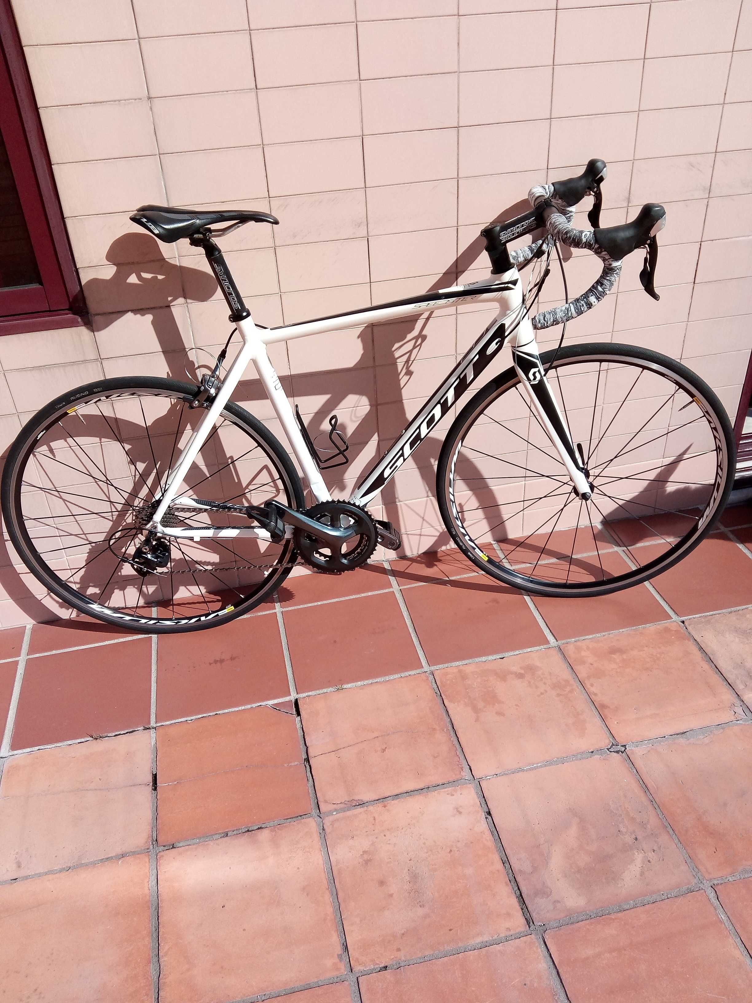 Vendo bicicleta estrada
