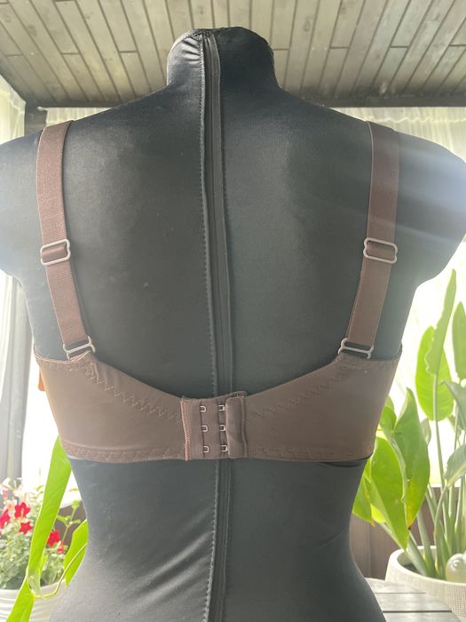 Biustonosz Ethika r.75D (67)
