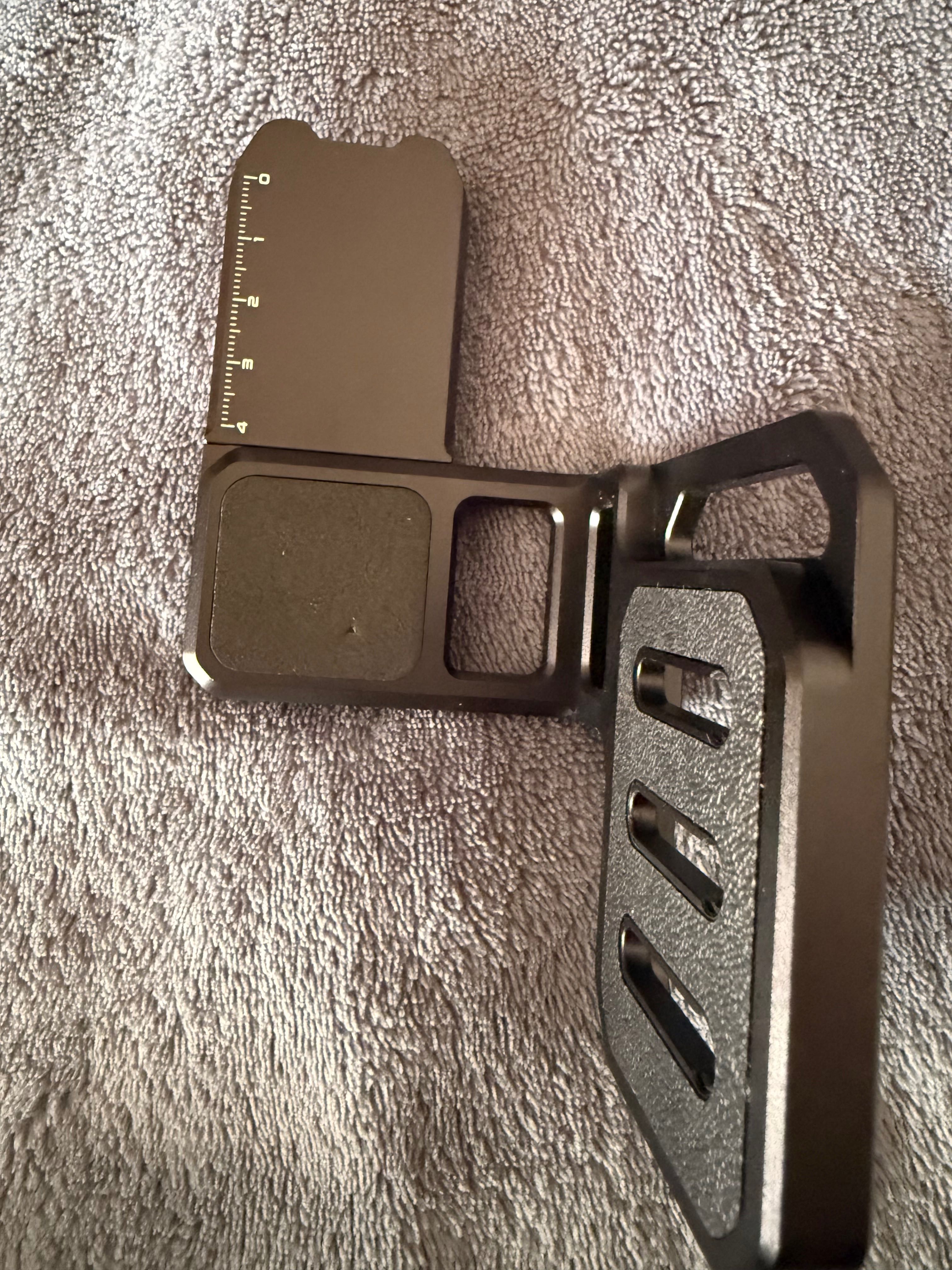 Feiyutech Scorp Portrait Quick Release Plate