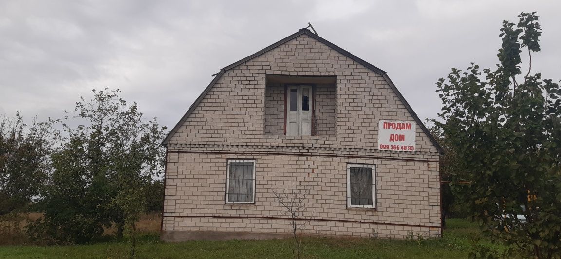 Продам  3 к дом,село Сорочино