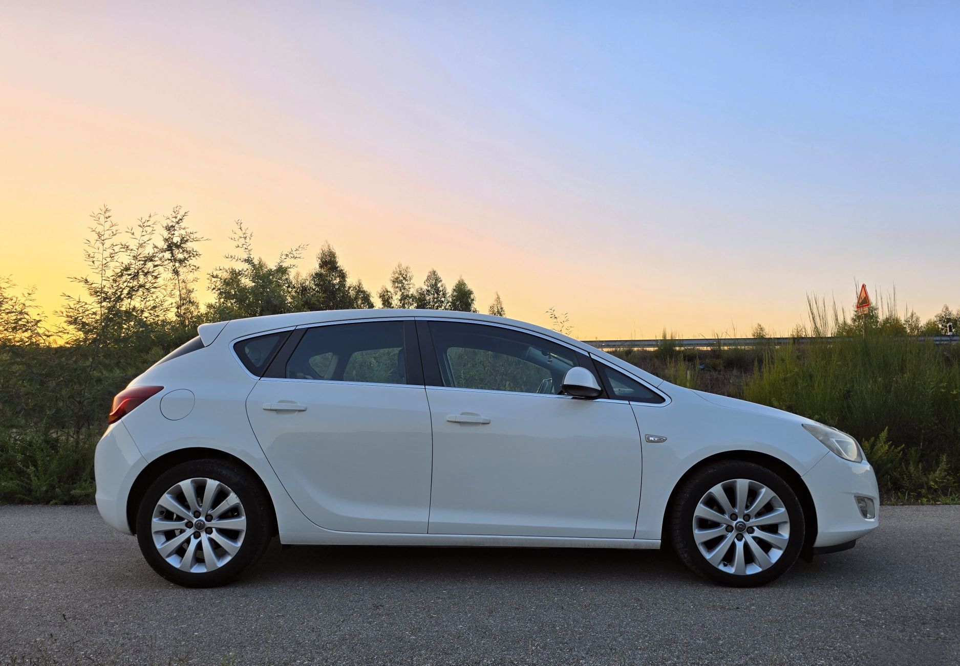 Opel Astra 1.3 CDTI Nacional