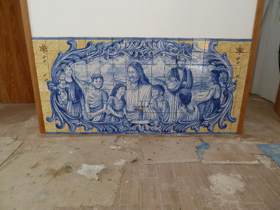 Paineis em azulejo pintado à mão para Capelas e Igrejas