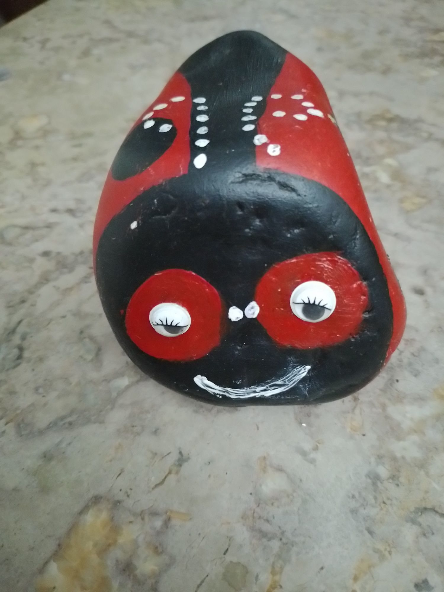 Figura em pedra maciça