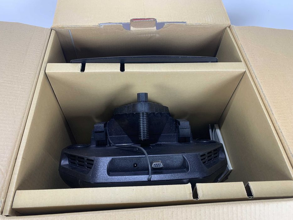 Logitech® MOMO® Racing Force Feedback Wheel