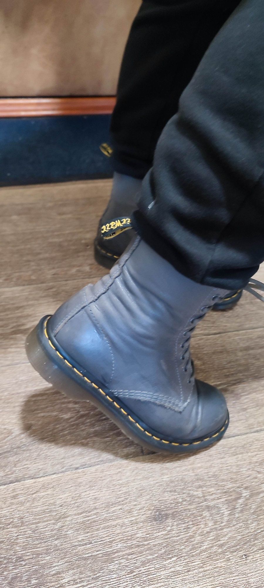 Dr. Martens ботинки, мартина