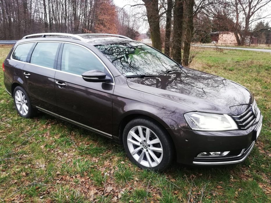 VW Passat B7 2.0 TDI Highline DSG Łopatki Xenon Full Led Panorama Dach