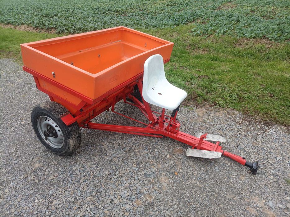 Piaskarka posypywarka psiaku soli Dexwal 500