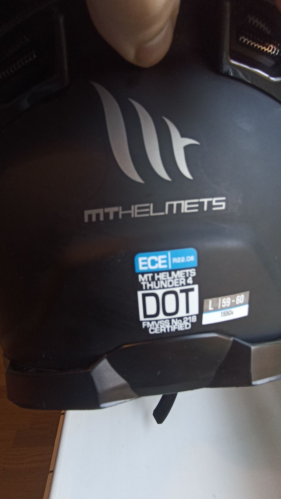 Мотошолом MT THUNDER 4 SV Solid Matt Black