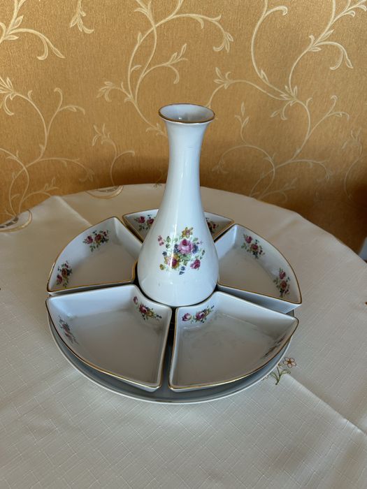 Він ажний набір коростенянський фарфор ваза з секційними тарілками