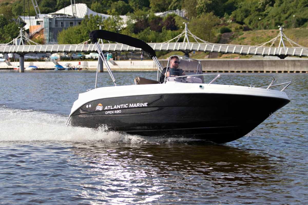 Nowa łódź Atlantic Marine 490 Open