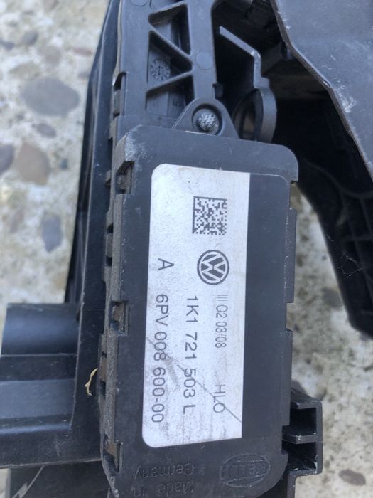 Педаль газу Passat B6 Golf 4 Jetta Audi A3 Skoda SuperB 1K1723503L