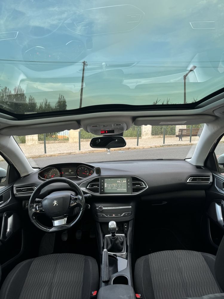 Peugeot 308 HDi Com Teto Panoramico
