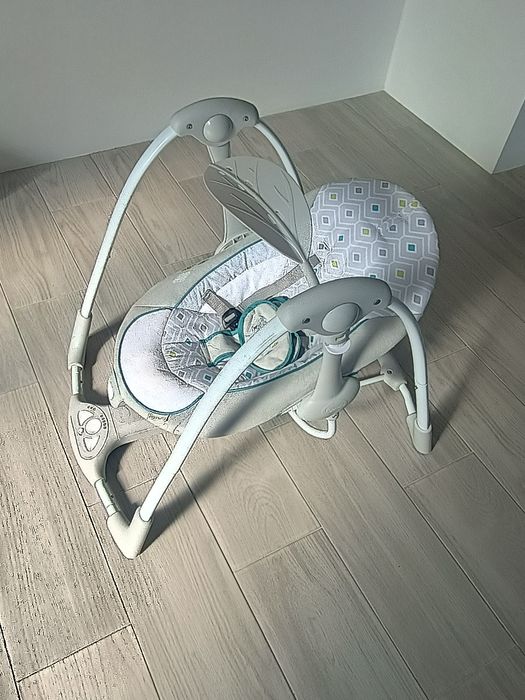 Крісло-гойдалка Ingenuity "ConvertMe