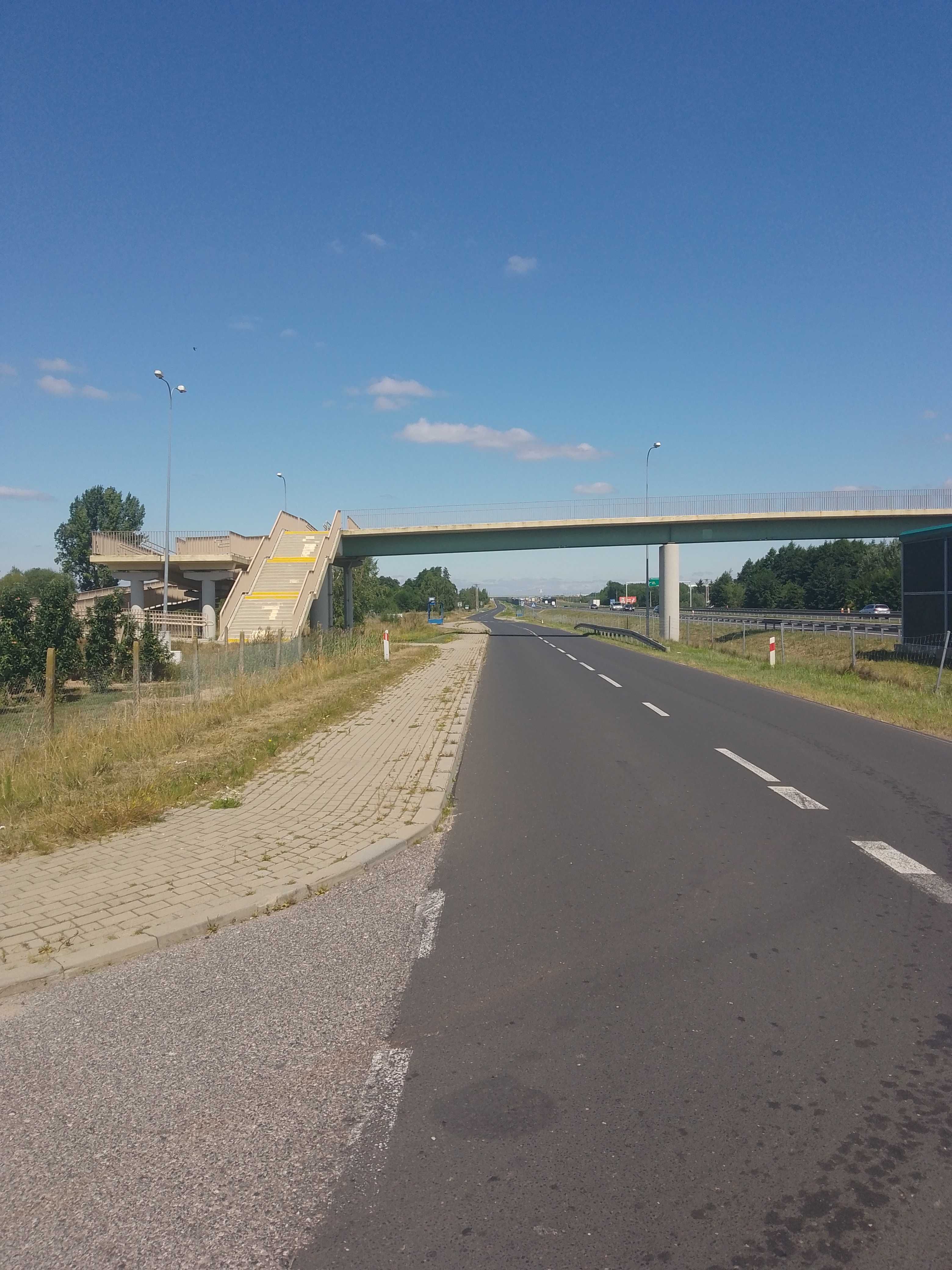 Sprzedam działkę 3780m szerokość 80m 350m od trasy S7 blisko Grójca
