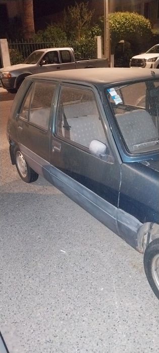 Vendo Renault 5 em funcionamento