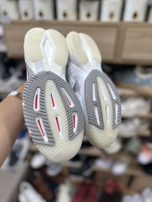 Розпродаж Adidas Crazyflight 5, знижка на деякі розміри!23 см (37 1/3)