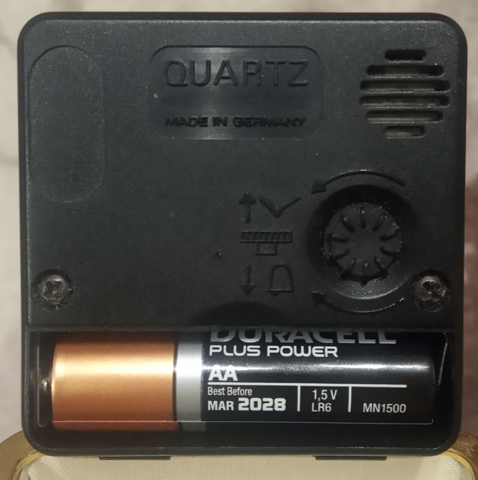 Дорожные часы Janghans