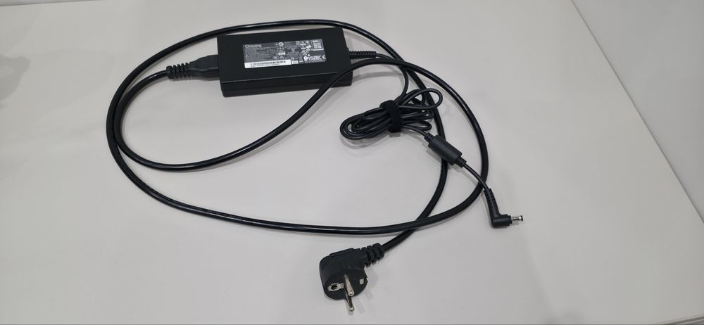 Ноутбук Gigabyte G5 KF RTX 4060 8gb. RAM 32gb. SSD 2TB