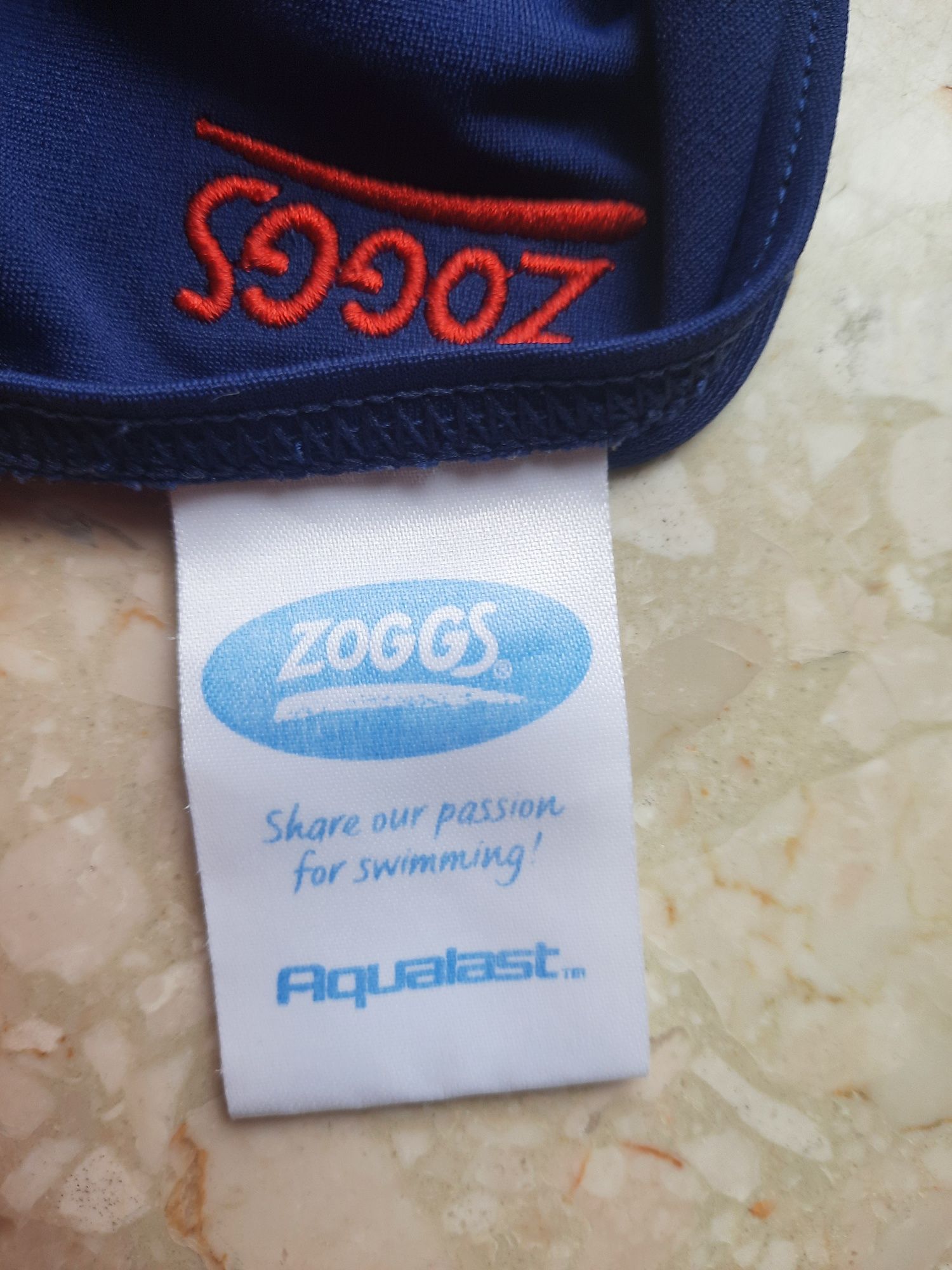 Kostium kąpielowy pływacki jednoczęściowy dla dziewczynki Zoggs r. 152