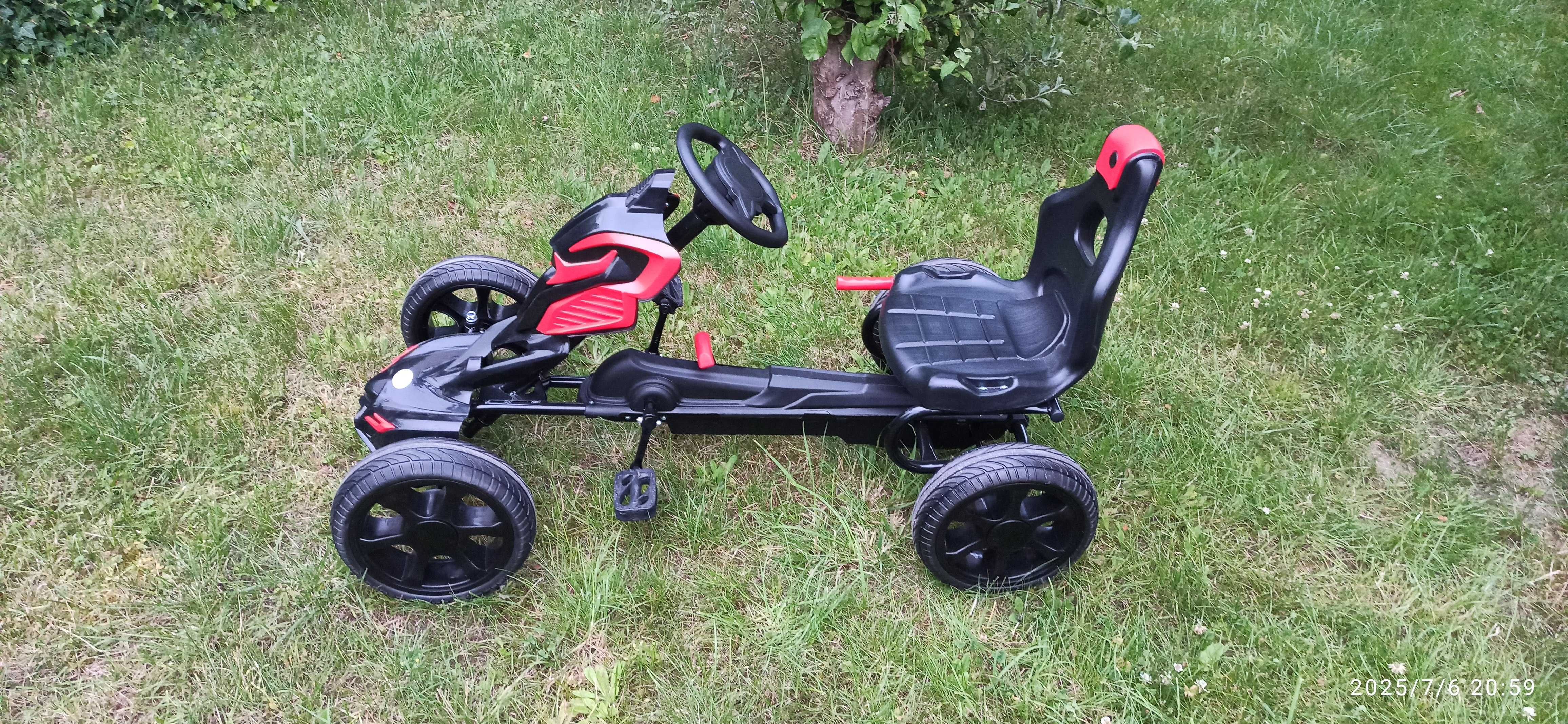 Gokart dla dziecka.