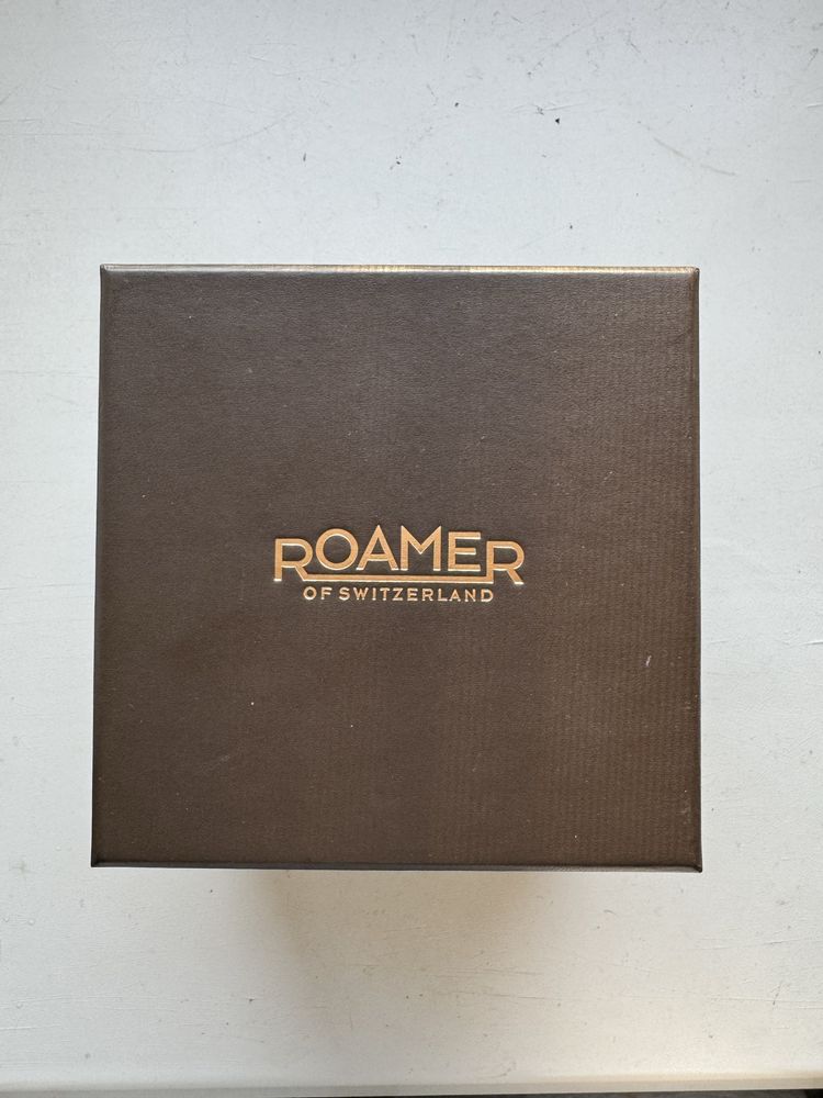 годинник Roamer