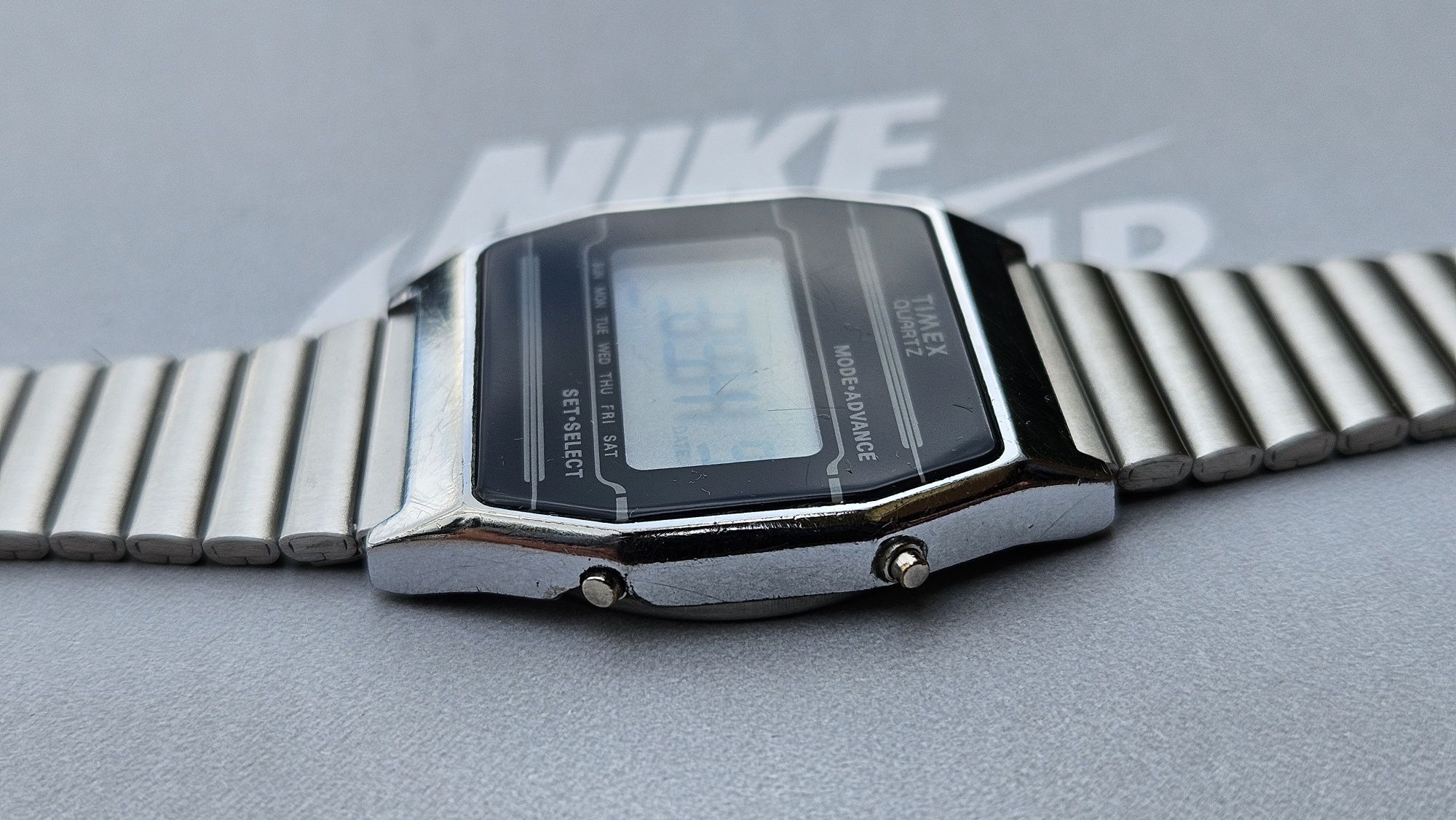 TIMEX lcd k cell lata 70-80