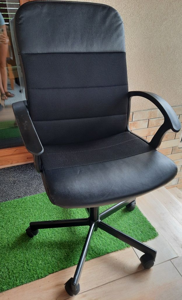 Fotel obrotowy do biurka IKEA RENBERGET