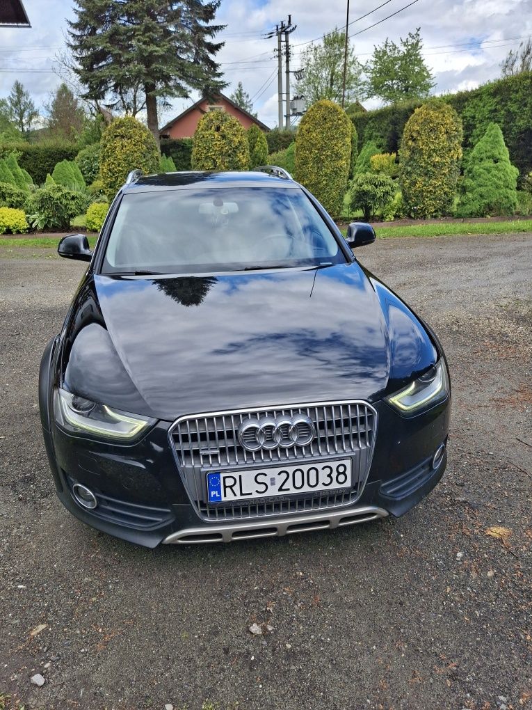 Audi a4 allroad 2015
