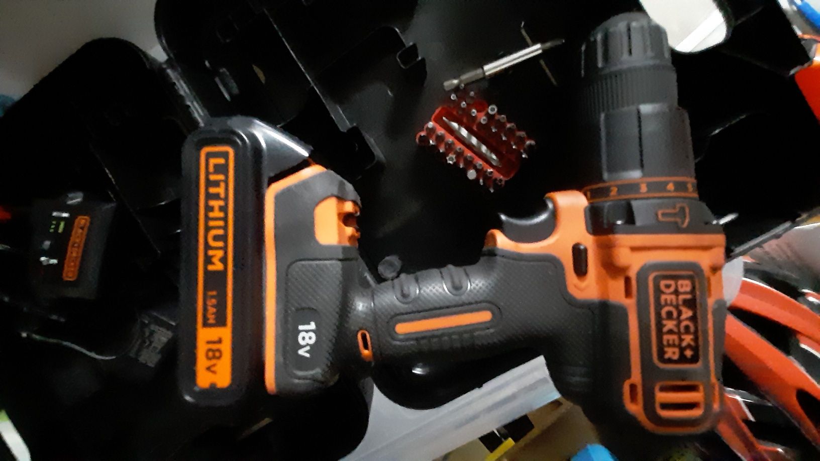Berbequim Black + Decker