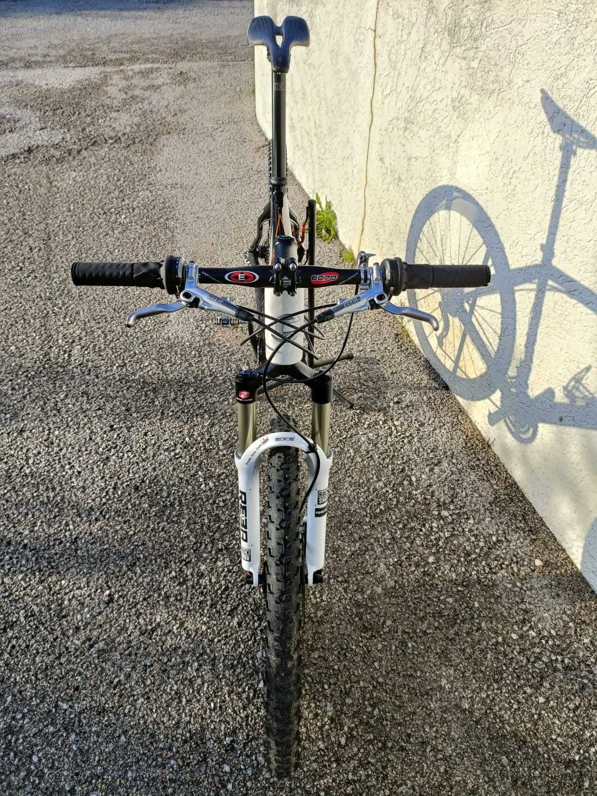 Bicicleta Cannondale Taurine