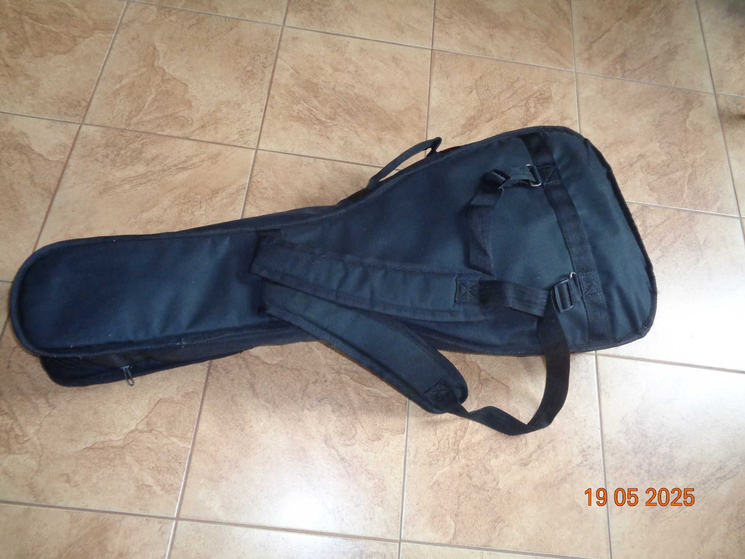 pokrowiec na gitarę