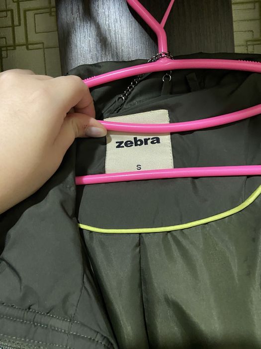 Зммова куртка жіноче на синтепоні