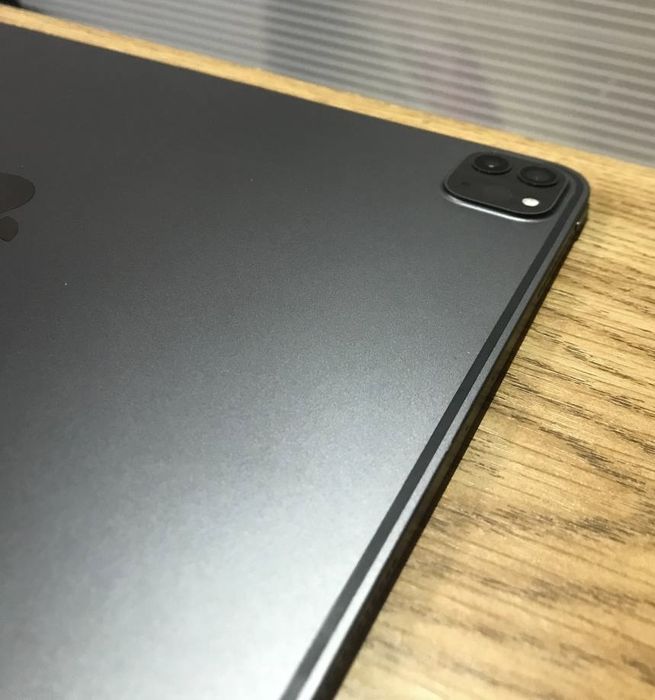 Планшет Ipad pro 11