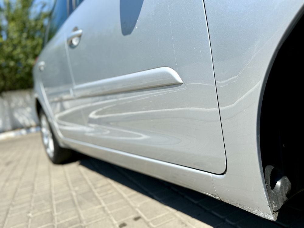 Citroen C4 Picasso 2010г Автомат Минивен!