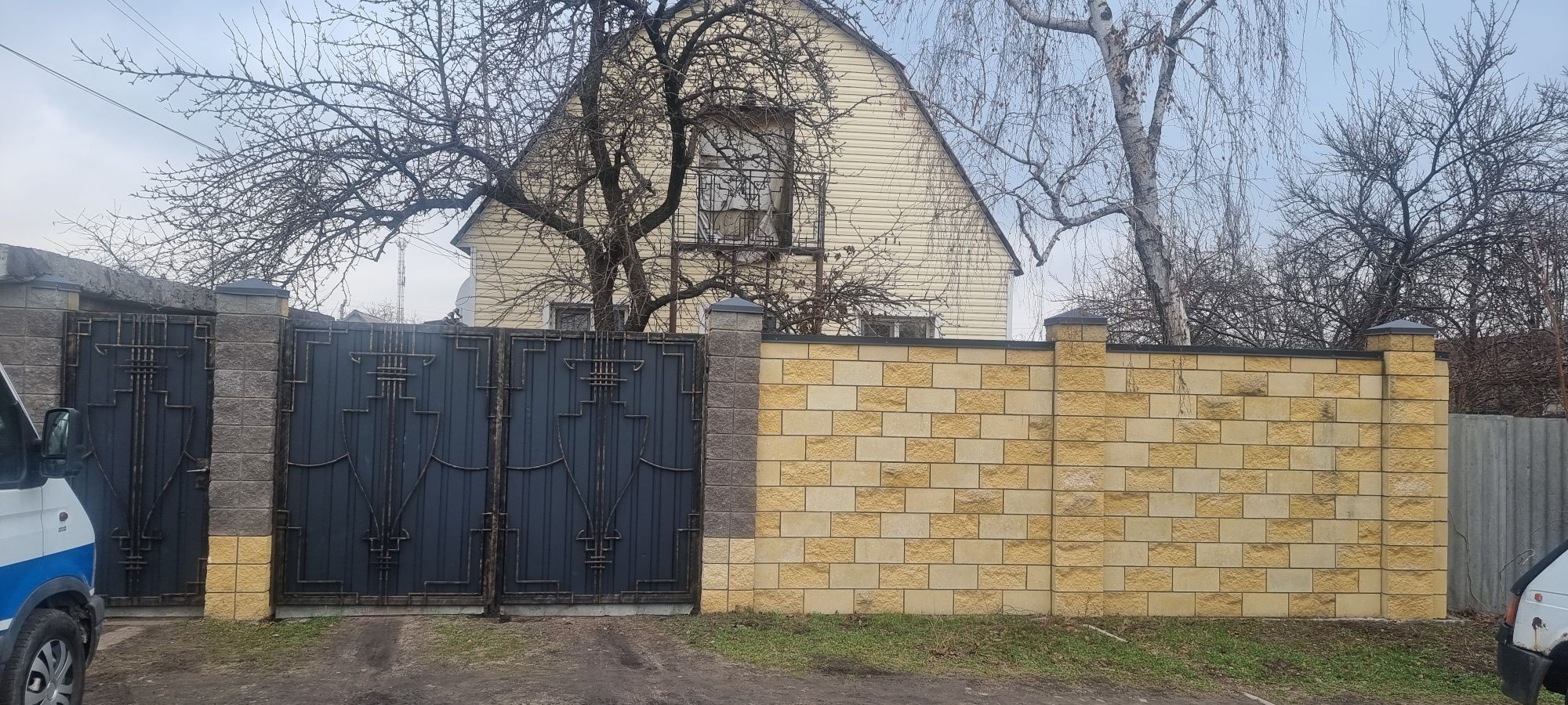 Продам дом в самом  центре( Горветка)