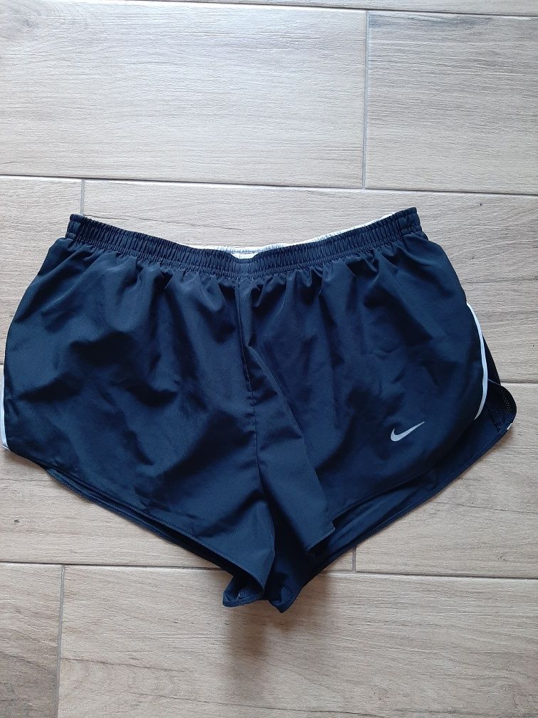 Spodenki sportowe nike dri fit L