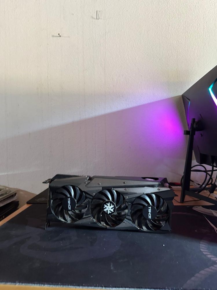RTX 3080 ICHILL X4