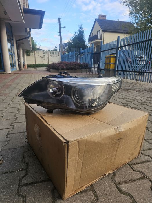 Lampa lewy przód BMW e60/61 xenon skrętny