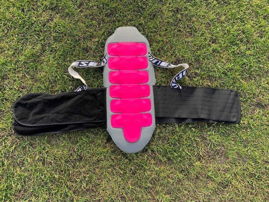 Защита спины Dainese M черепаха моточерепаха мотозащита лыжи скейт