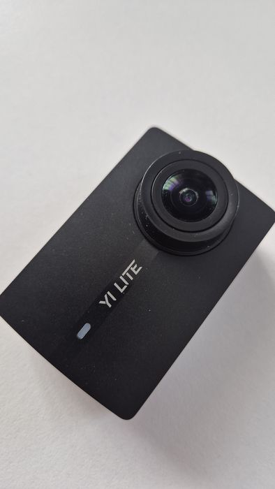 KAMERA SPORTOWA Xiaomi  YI LITE 4K UHD 1080P  plus case do nurkowania