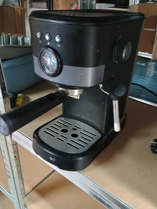 Ekspres kolbowy cocotec opis