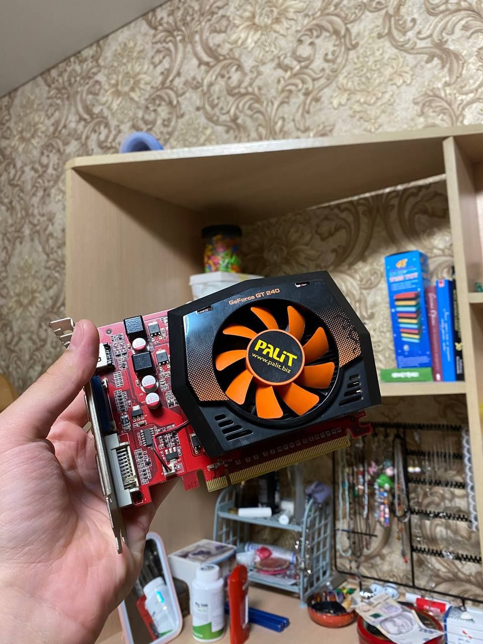 Palit GT 240 512mb gddr5 | стан нової